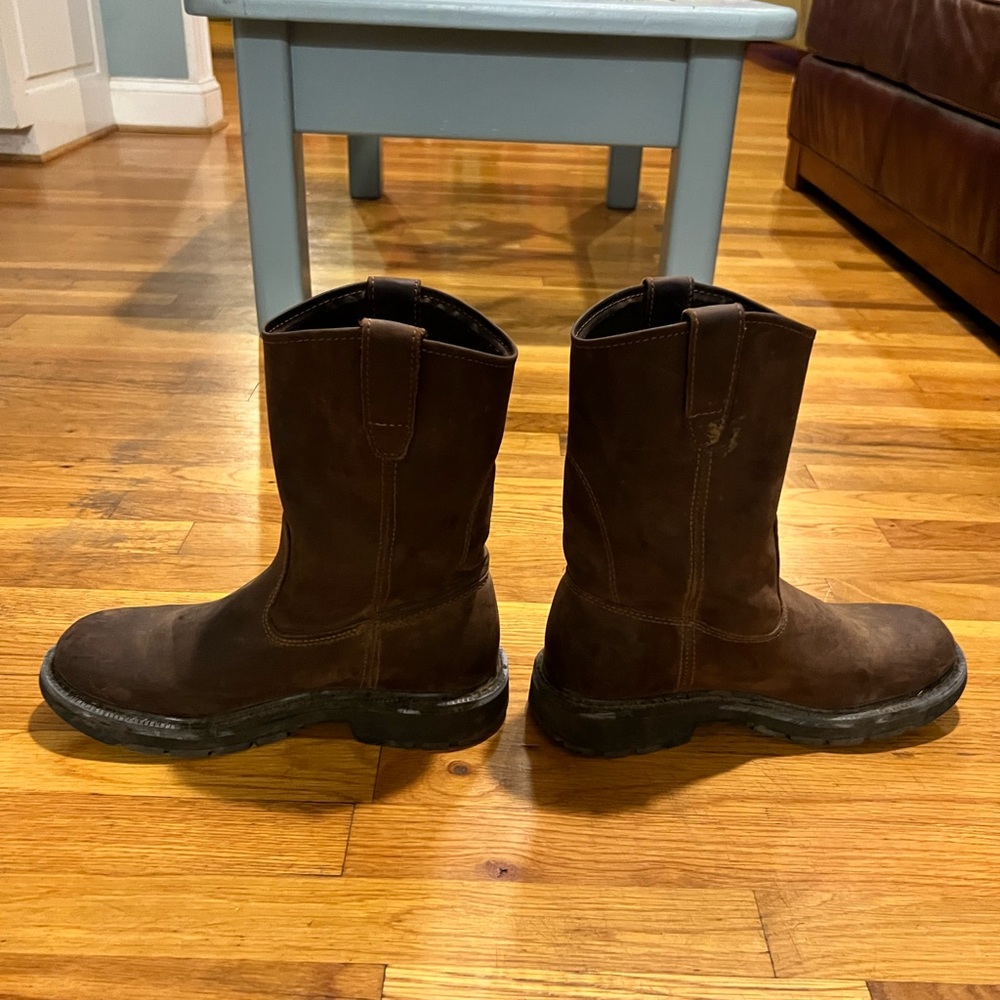Wolverine leather boots 10 medium width. Worn 3 times.